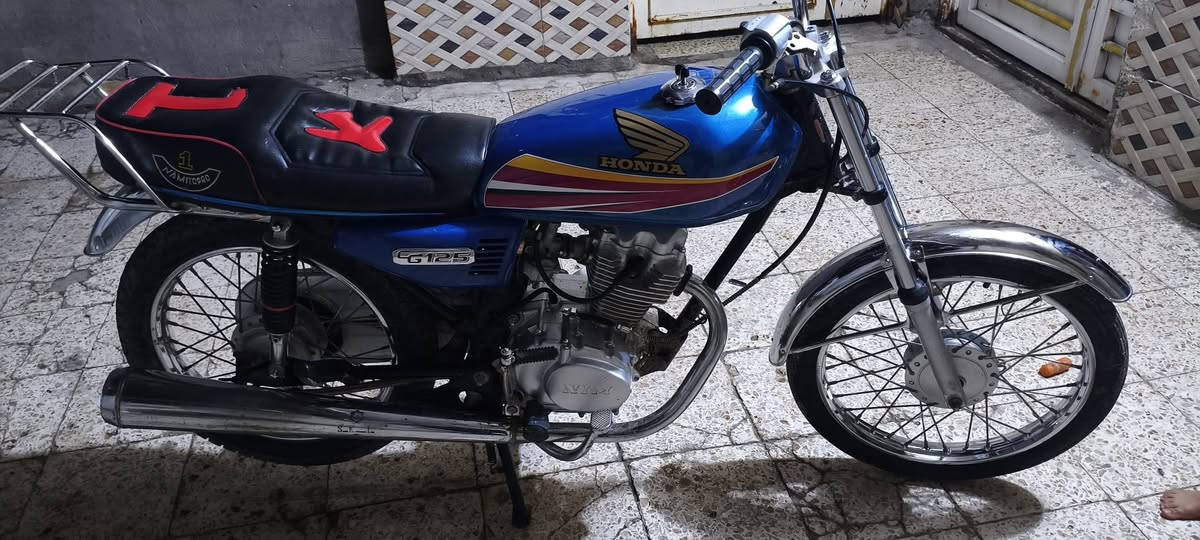 سلام عليكم دراجه يراني بدون مكفوله عشاير مكاني ميسان حي الحسين الجديد دراجه نضافه فول سعر ٥٥٠
***********
