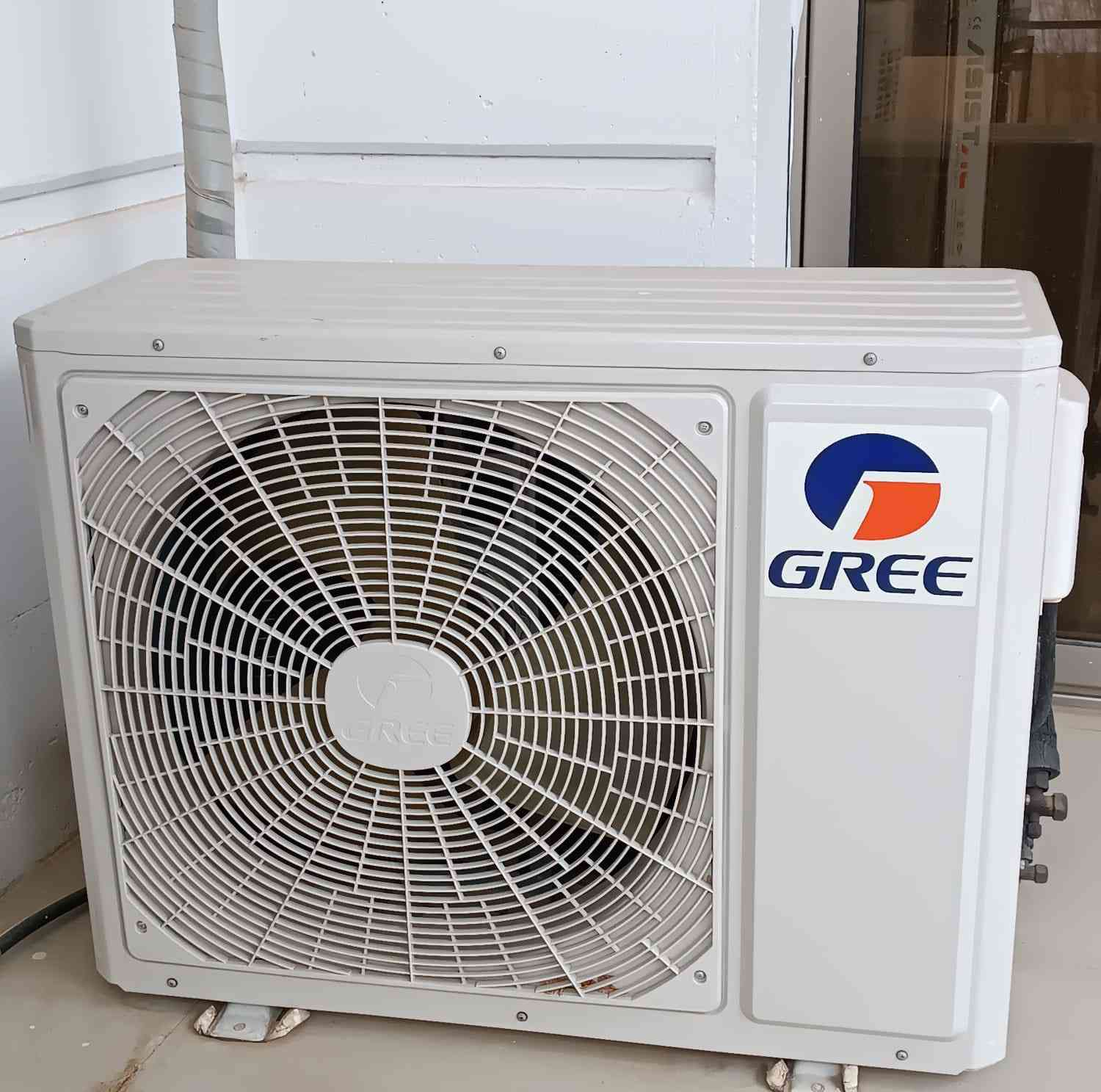 #سبالت_للبيع📌👇🏻
سبالت عدد 2 ماركة Gree حجم 2 طن جديدات💯
العنوان #اربيل_عينكاوا📍للمزيد مراسلتي✅👍🏻


**إذا كنت صاحب هذا الإعلان وتريد حذفه لأي سبب، رجاءا أرسل رسالة إلى الدعم الفني**