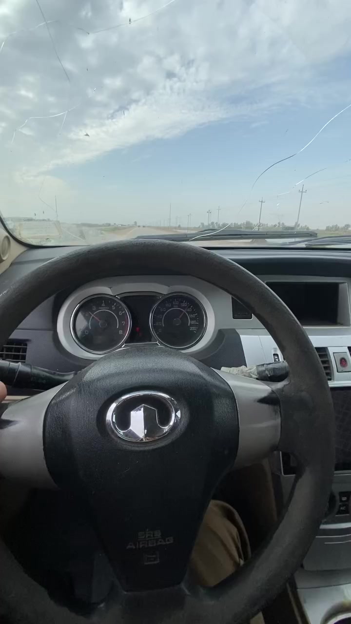 فولكس كريت ويل ١١ كير عادي
مكينه كورلاء جديده توني شادهه قبل اشهر لا تنقيص لا تبخير 
رقم بغداد ب اسمي تحويل مباشر سنويه ٢٩ 
حداديه جديده تخم تاير جديد 
السياره عوزهه ترتيبات بسيطه بيهه خياسات بالدوس 
مكاني بغداد مدينه الصدر 
السعر ٤٠ وبيهه مجال 
***********
