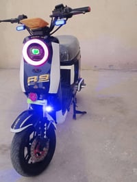 دراجه شحن • R9 • نضيفه