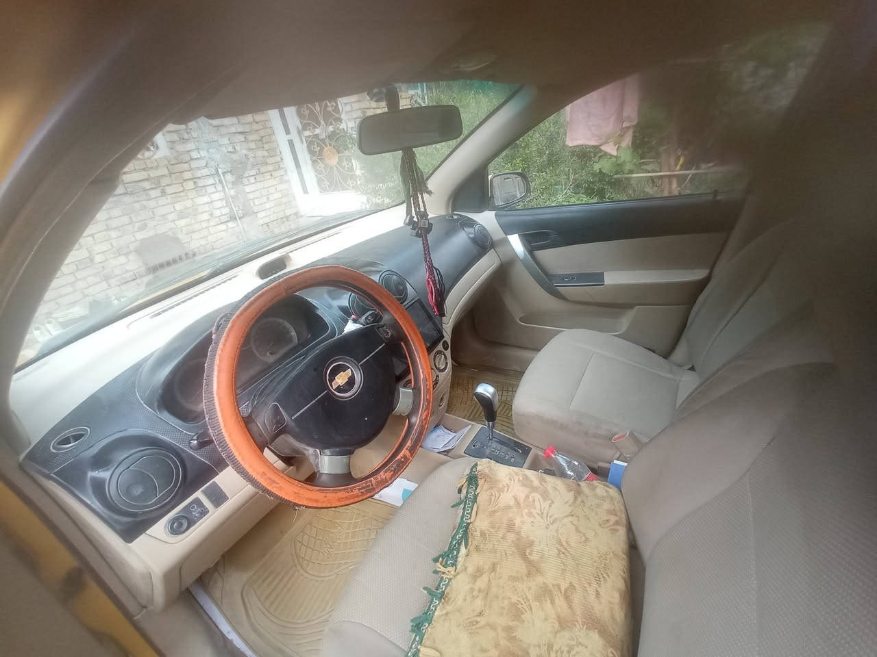 سلام عليكم افيو 2011 اوتوماتيك جاهزه مصفره رقم انكليزي كربلاء محرك مفتوح 1600 دواخل اسود وبيجي شاشه تاب السعر 67  وبيها مجال مكان بابل مداور تاني يوم رقم ***********
