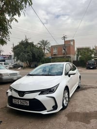 كورلا 2024مكفوله علامه سوده أس كشن كهرباء وجلد فول السياره رقم بغداد ب...