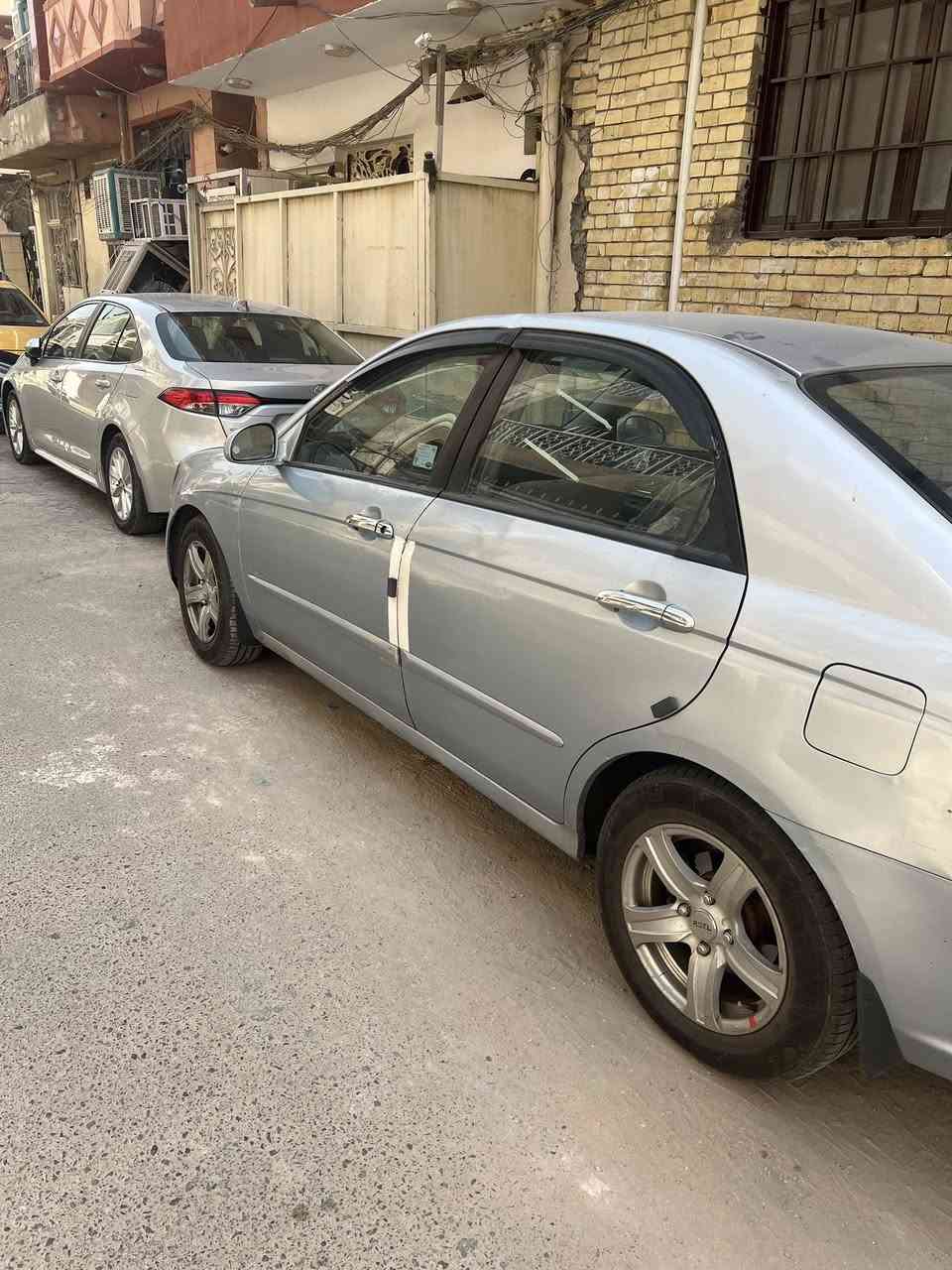 كيه سبكتره 2007 صبغ حزام اثر جراد حاثه من امريكا جامله جهت السايق   تبريد مكينه كير حداديه جديده السياره مكفوله مكاني بغداد سعره ٧٢بيه مجال قليل ***********
