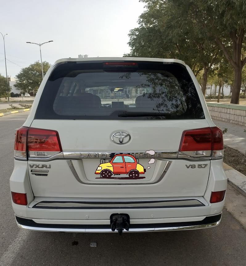 بۆفرۆشتن. 🇶🇦🇶🇦🇯🇵 للبیع

لاندکرۆزەر 2011  V8 VXR
کامل کراوە بە 2021 
سەیارەکە. ٨ بستۆن مەکینە لیگزز
فوول مواسەفات 

سەلاجە تەبرید مرکزی سلاید 
سەیارەکە تازە و جوان ماوەتەوە یەک دینار مەسرەفی نیە 

گێڕ مەکینە ئەکسل دەبڵ ئەکسل بە شەرت 
بێبتەقەو رەقە تایەی تازە

 سەیارەکە. بۆ جوانی. عام بۆیاخکراوە 
سەیارەکە زۆر جوان ماوەتەوە 
چوار تایەی لۆک لە ژێرایە

سعر /في التعليق يتم الرد فورا على المسنجر ✍🏻

نرخ/ لە کۆمێنت بنوسە یەکسەر وەڵام دەدەیتەوە 📮

ژمارەی خاوەن سەیارە : ***********☎️
