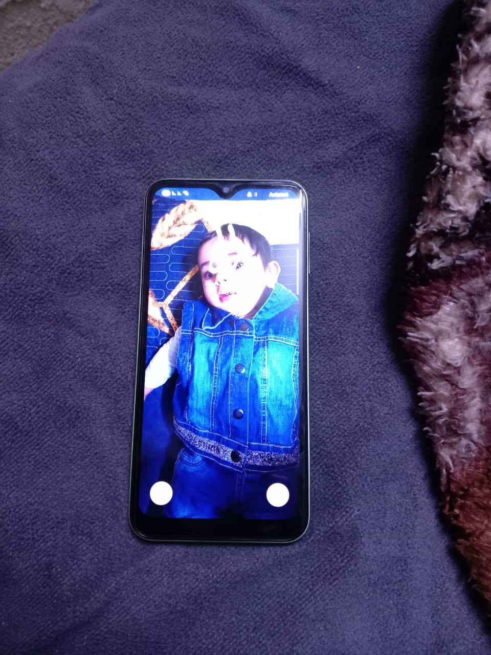 السلام عليكم سامسونك  A24 جهاز جديد ذاكره 128  مكاني بغداد المشتل يرهم بيع ويرهم امراوس انتصل وتدل ***********
