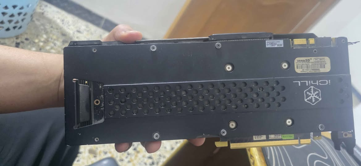 كرت شاشه. 1070ti. 

المعالج. +بورد. A320+R3 3100

بور سبلاي. 800w

SSD240G
الرام. 16G. السرعه. 3200. Cl16.
HYPERX بغداد, العراق


**إذا كنت صاحب هذا الإعلان وتريد حذفه لأي سبب، رجاءا أرسل رسالة إلى الدعم الفني**