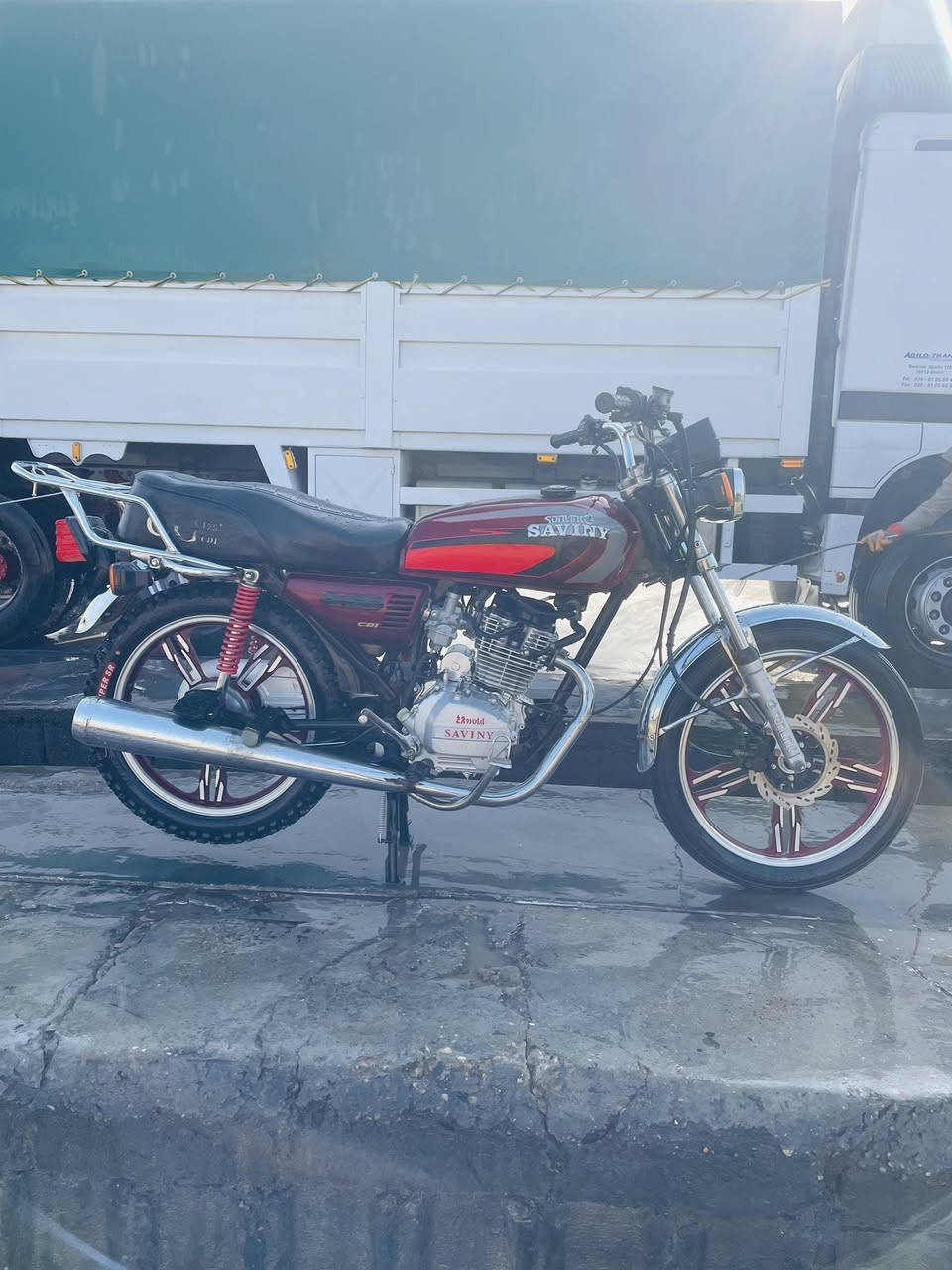 السلام عليكم دراجه سيفان موديل ٢١ للبيع دراجه نضيفه ماناقصه شي كامله اوراق بيها السعر ٥٠٠وبيها مجال مكاني خان بني سعد الخاص مفتوح وهذا رقمي 
***********
