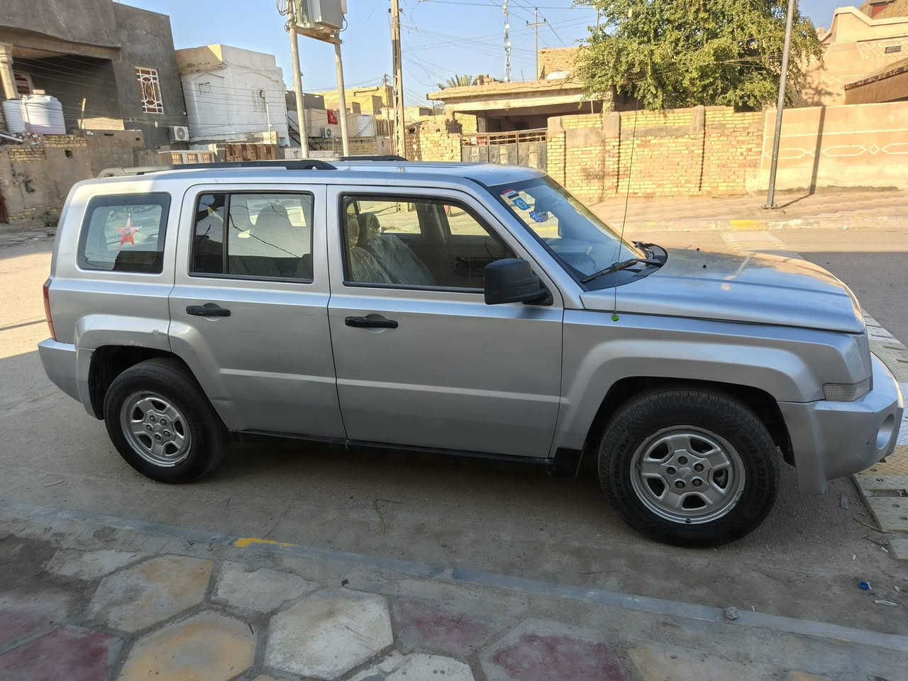 جيب باتريوت 2008 مكينه 4اسلندر 2400 مكينة وكير وحدادية كلش زينات كيرها صارله 10 ايام من شديته تبريد شغال مابيه ضربه رقم بغداد باسمي انكليزي الجديد توها مداورة مكاني بالناصرية مركز ب78 وبيها مجال عادي بيع او مراوس متواجد ع النت


**إذا كنت صاحب هذا الإعلان وتريد حذفه لأي سبب، رجاءا أرسل رسالة إلى الدعم الفني**