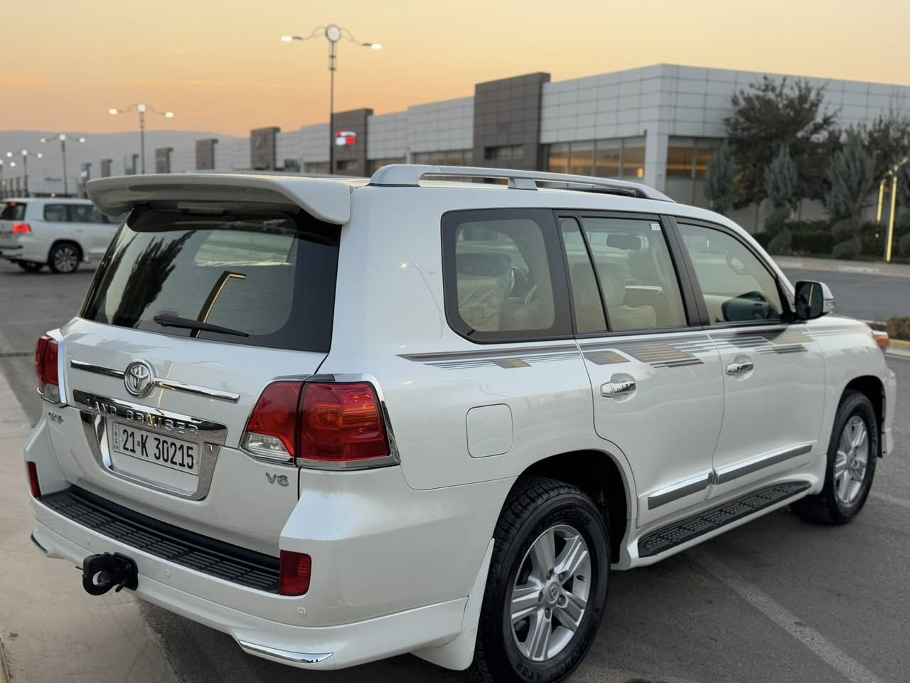 جیکسارا ٢٠١٤
بريم درجة أولى 
١٢٠٠٠٠كم ماشي حةقيقي
فول مواصفات
فةتحة
تةلاجة
تة عديل سورعة
المرايا الكهربائية 
كرسي الكهربائية
كرسي جلد 
ليد زينون
كةفالة عامة
سةنةوي جديد بي اسمي
***********
أقوم أيضاً بالبيع والتبادل
