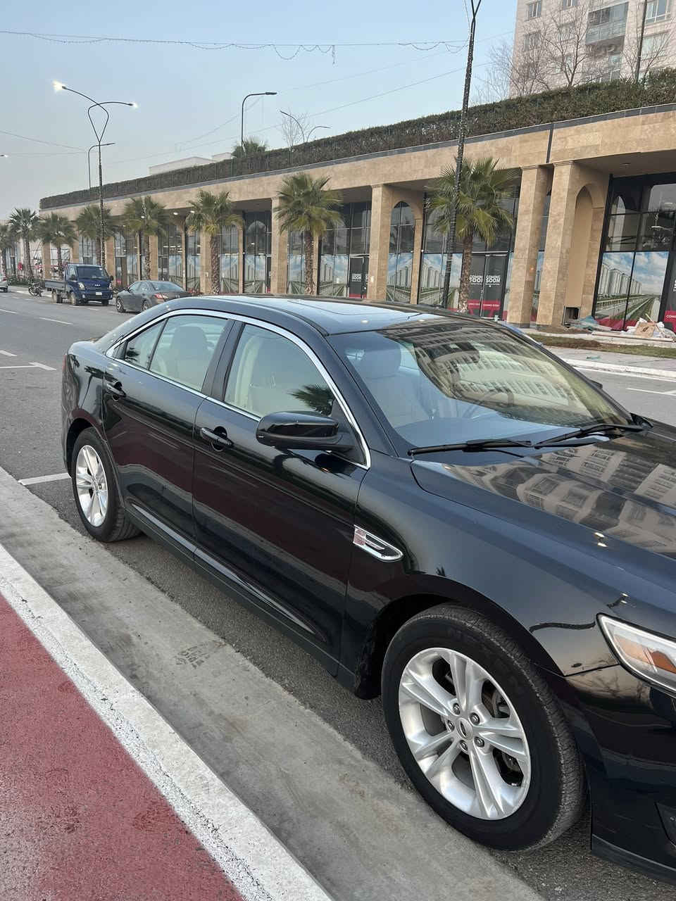 السلام عليكم ورحمة الله وبركاته …
الوحش الامريكي فورد تورس 2013 وكالة نيفا خليجي صفر العراق 

كلين تايتل من الدعاميه للدعاميه لاصبغ ولا تعديل 

ولا كارت ولا تبديل ولا شخوط 

بيه رصعتين ب الجامغ الخلفي فقط صغار

السياره جديده ماشيه 128 موديل 2013

SEL سلايت وشاشه وداخل عسلي 

سويجين بلاد
 
رادارات ب المري 

ويل كبير 

بك لايت ليد 

لايت عدسه LED محدث بيه لايت قوي 

مكينه وكير وكهربائيات وضع الوكاله 

السياره مابيه نقص 

سنوية وهزة جديد 

السياره ايد وحدة من استلام الشركة لليوم 

السياره كل جسمه وتفاصيله بشرط 

رقمه سليمانيه ومكانه سليمانيه

 

السعر .. 128 وبيه مجال

للتواصل *********** 

واتس اب نفس الرقم
