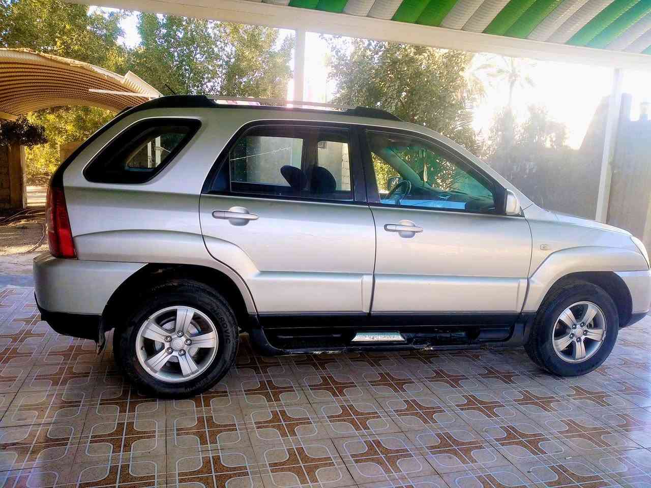 للبيع سبورتج 2009 خليجي مكفوله رقم اربيل دولي الجديد بسمي 
محرك 2000 دوش مكفوله من الضربه والفتح والصبغ وسونار مرفق بالمنشور السياره جديده مكينه كير حداديه جدد تخم تاير جديد تبريد ثلج 
السعر 110 وبيه مجال 
للاتصال ***********
***********
المكان بابل الحله
