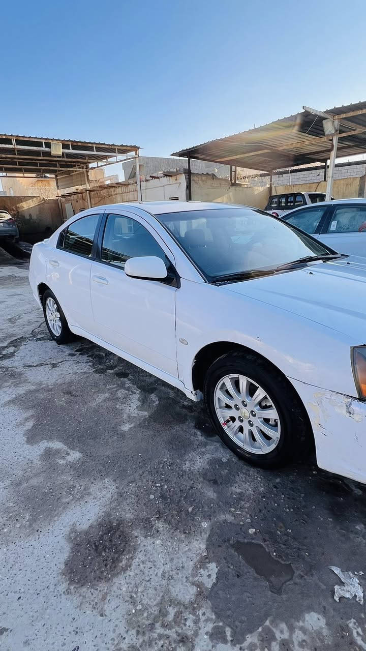 السلام عليكم 
للبيع كلنت 2011 خليجي فول مواصفات
طريق الاقواس ( يعني مطلوبه شركه ) 
كير محرك فول السعر 60 وبيها مجال 
اتصال *********** .
