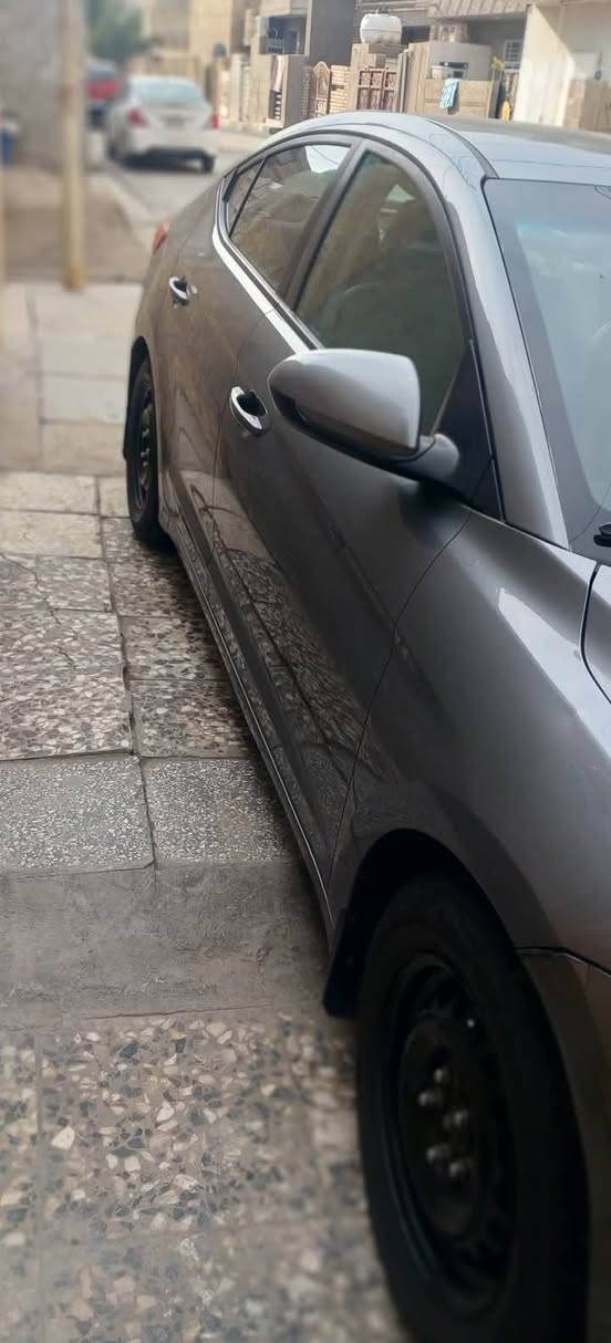 سلام   عليكم  لانتره ١٧  امريكي  حادثهه جاملغ خلفي   مواصل الحوض  مكاني  قرب مرور التاجيات   السعر ١٢٣  ابيع  او مراوس باحدث ***********
