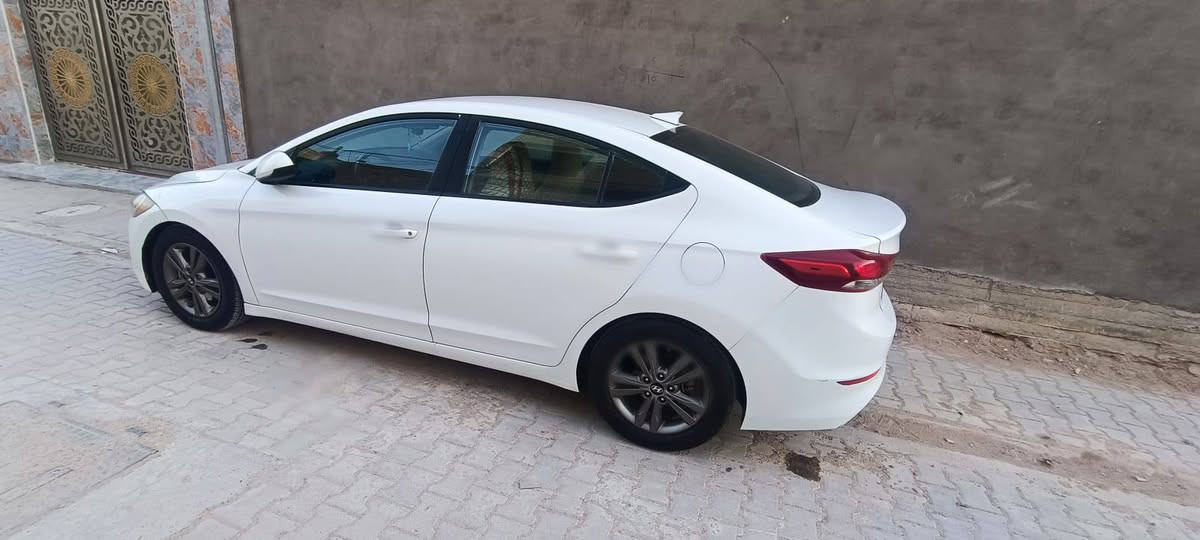 النترا موديل  2018 وراد امريكي مكفولة من الضربة ارباكات سليمه شرط الفحص ضررها فقط سرقة جاملغات وبنيد دواخل بيجي محرك دوش ٢٠٠٠ سيارة جديدة بمعنى الكلمه جاهزة من تبريد حدادية تخم تاير كهربائيات مناقصة اي شيء رقم دولي جديد سنوياً جديده لغاية ٢٠٣٠ باسمي فول عدا الفتحه السعر ١٤٠ صور ضررها مرفقة مكان السيارة النجف الاشرف ‏‪***********‬‏
