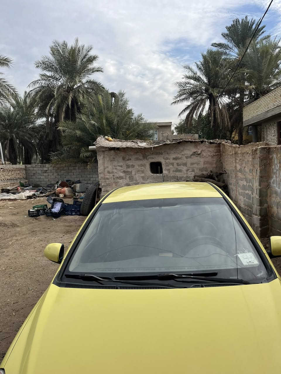 السلام عليكم اكسنت 2010 وارد خليجي محرك 1600رقمه بغداد سعر88$ وبيه مجال بسيط رقم الهاتف ***********
