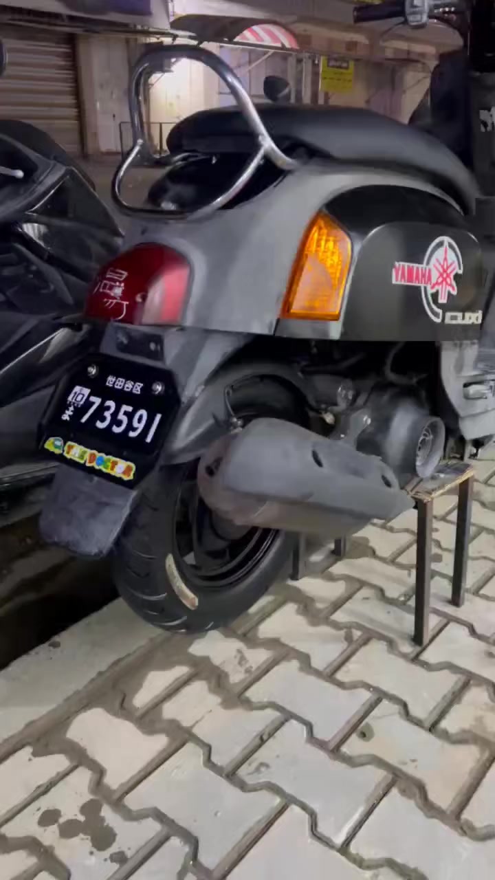 بوليس كابريتر بلادي كفاله
700 وبيها مجال للطيبين
***********
