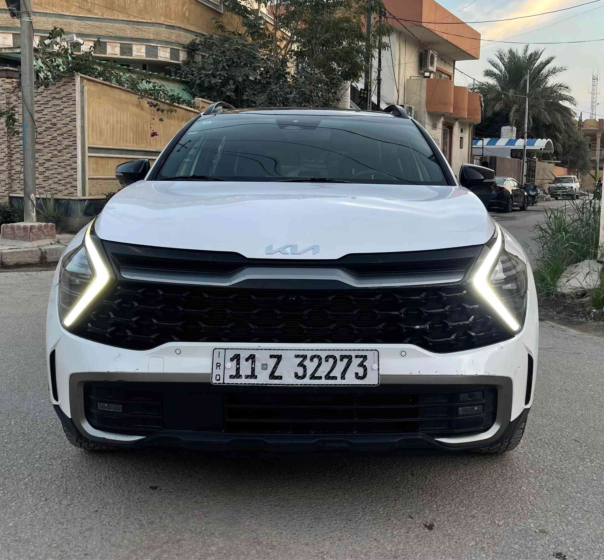 يا الله 
اللهم صل على محمد وال محمد 
سبورتاج ٢٠٢٣ رقم بغداد بإسمي فئة X pro مواصفاتها معروفة بانوراما كشنات تدفئة تبريد ستيرن تدفئة اربع كاميرات هواي بعد مواصفات حادثها جاملغ امامي ودعامية فقط ماشية ٢٤ mi السعر ٢٢٥ وبيها مجال السياره جديده صور الحادث واتساب *********** مكانها بابل المحاويل, بابل
