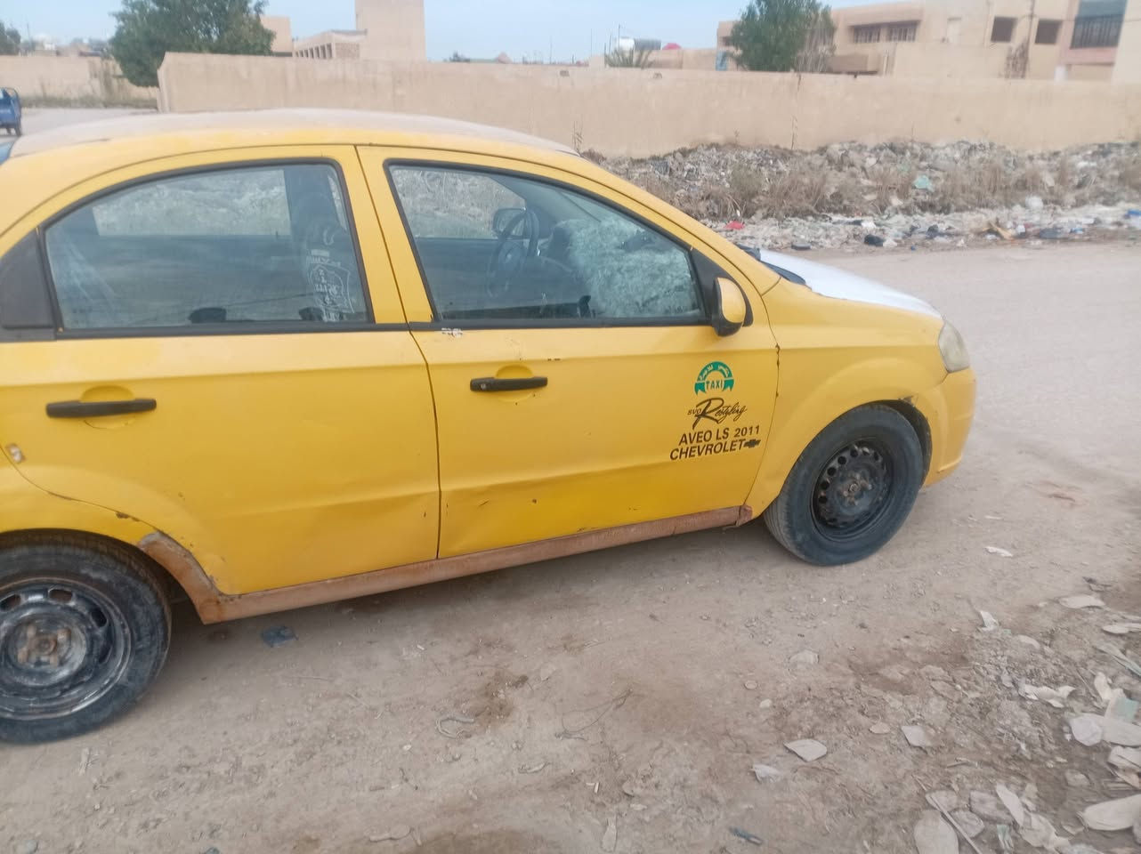 السلام عليكم افيو مديل 11ماندل راعيهه السعر 25وبيهه مجال ***********
