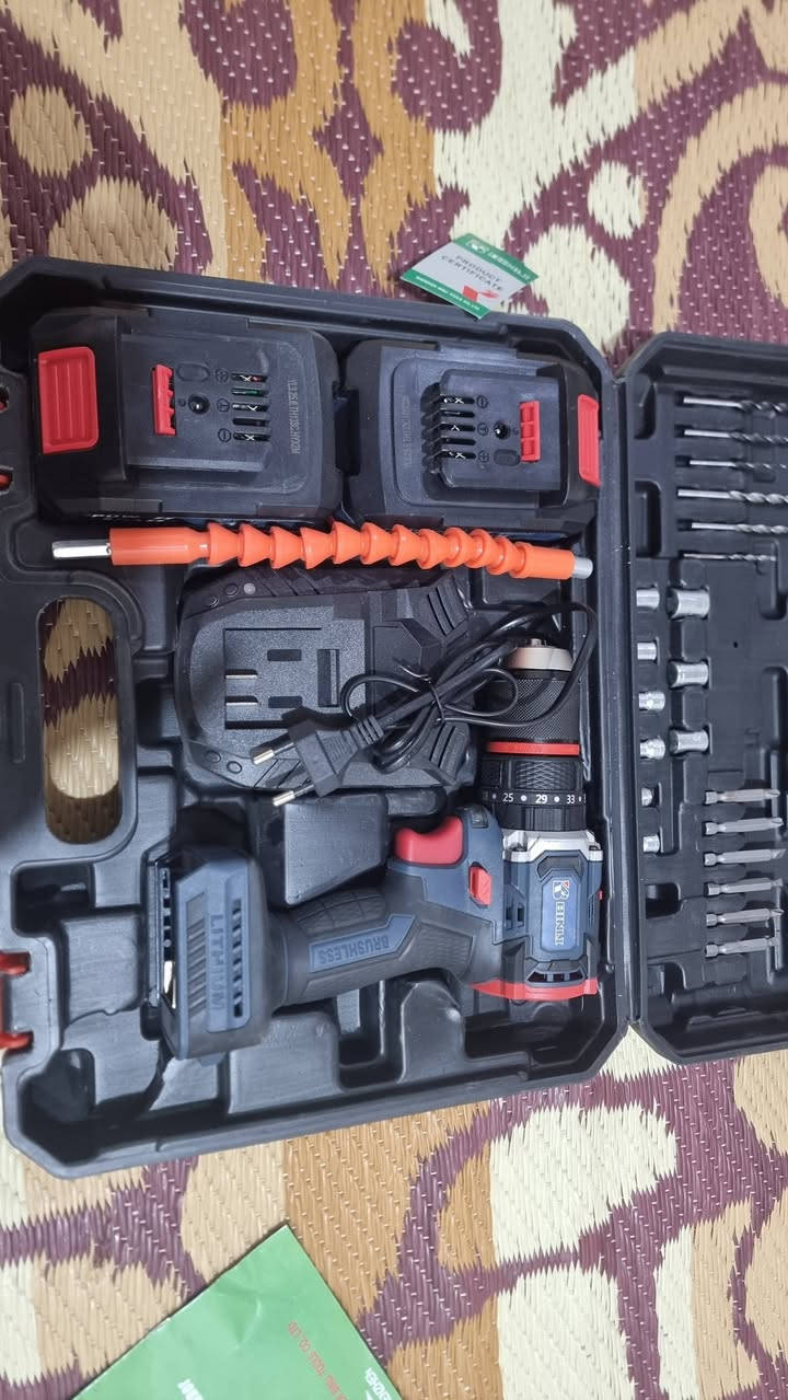 برينا / جك همر / برغي
جديد وما مستعمل نوعيه اصليه 
السعر: 30الف
الرقم:***********
