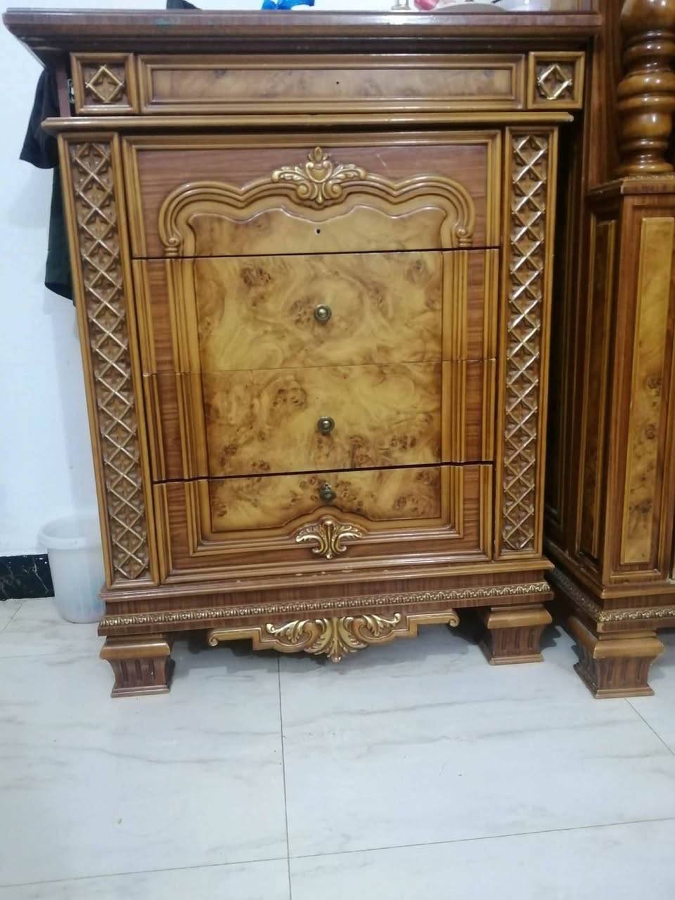 سلام عليكم
يوجد غرفه البيع هاي ماليزيا ثكيله
السعر 400


**إذا كنت صاحب هذا الإعلان وتريد حذفه لأي سبب، رجاءا أرسل رسالة إلى الدعم الفني**