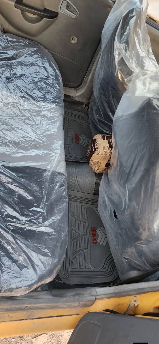 سايبا ٢٠١١ سيارة جاهزة من كلشي تخم تاير باتري داينمو صدر درايم شفتات بوربرنات مكينه كير كله جاهز بيهة تعمير بلفريم ممه شي قليل شواصي جدد سنوية بأسمي لل٢٠٢٩ مصفرة هيئة وغرامات سعر ١٧بيهة مجال مكاني تقاطع النهروان قرب مطعم الجوهرة ***********
