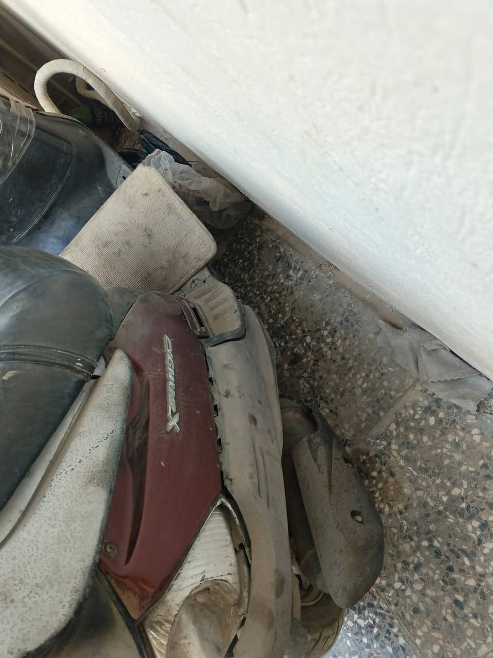 سلام عليكم فضائي 140دراجه عاطله أبيع كوم حديد كفراتها البقيه موجود لأستفسار اتصال ما أرد عله الخاص الشراي يتصل ***********
