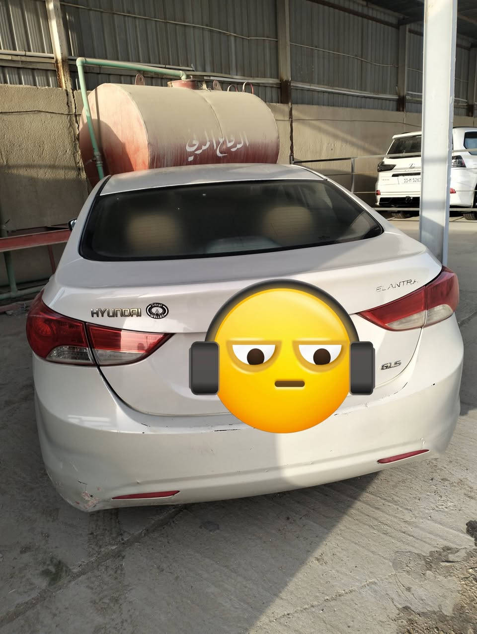 سلام عليكم
للبيع لانتره موديل 2013  خليجي 
تخم تايرت  تبريد خير من الله 
سياره خير من الله جاهزه من كلشي خصوصي
سعره98 رقم تليفون ***********
