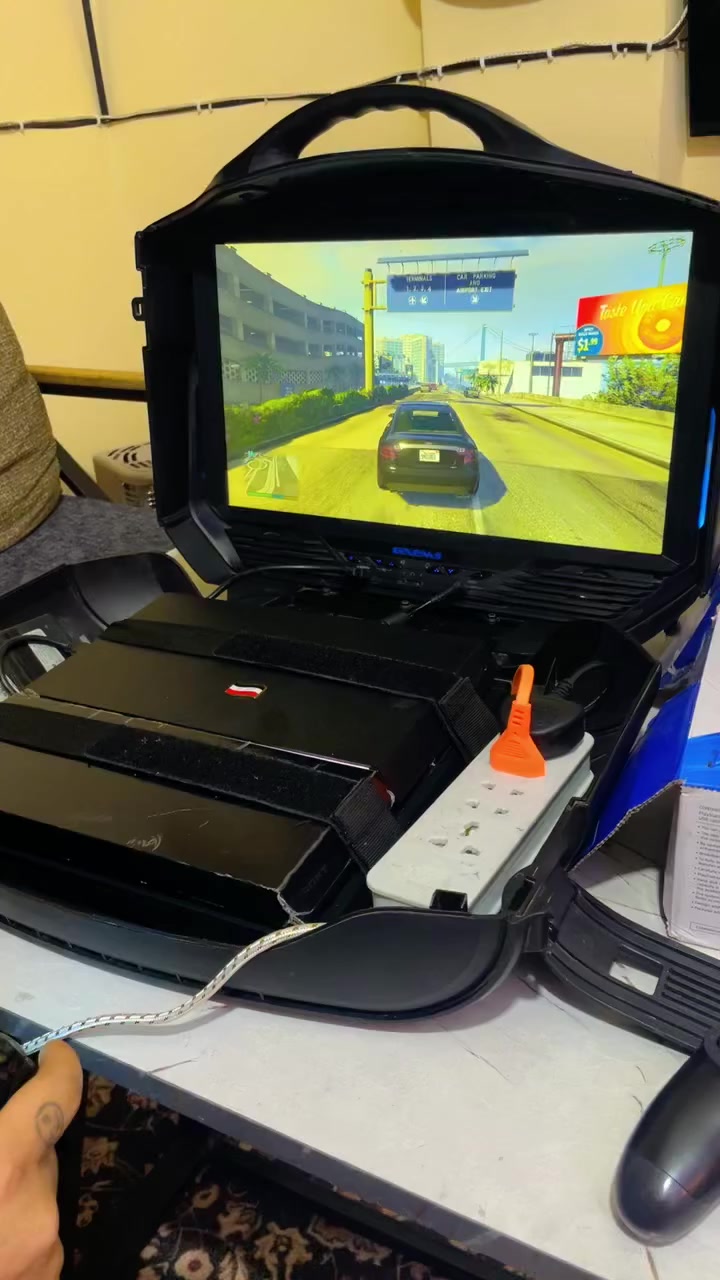 السلام عليكم بلي 4مهكر  500كيكه مع الجنطه الاوربيه السعر 350الف بي مجال للجاد وبلعافيه على الياخذه التفاصيل داخل الفديو


**إذا كنت صاحب هذا الإعلان وتريد حذفه لأي سبب، رجاءا أرسل رسالة إلى الدعم الفني**