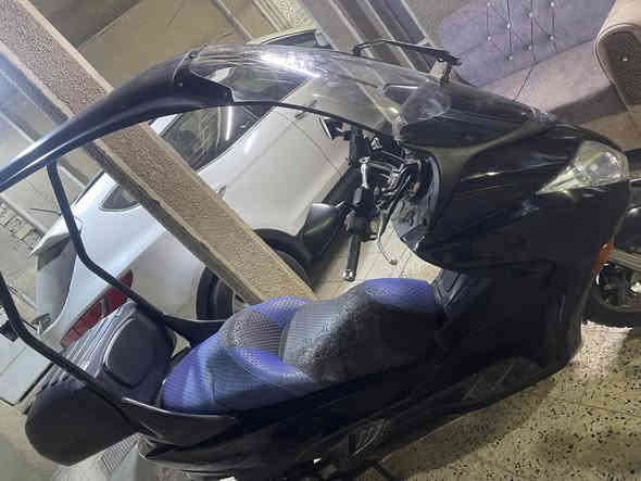 فورزه s7مرقمه بغداد الدراجه كامله مناقصه اي شي السعر 30 دولار رقمي ***********
