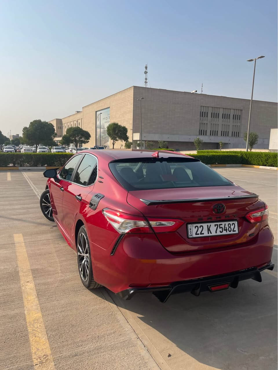السلام عليكم ورحمة الله وبركاته 

Camry SE 2020/ كامري

محرك  2500cc بانزين 
السيارة للبيع او مراوس ب جيب كراند شيروكي 

الضرر : جاملغ امامي + وخلفي جهة سكن مع ربع باب سكن امام 
الضرر سطحي وصور الضرر موجودة بالمنشور 

إرباكات كلها سليمه 💯

المواصفات
• شاشة كبيرة
• كاميرا خلفية
• رادار امامي
• مانع تصادم
• محدد مسار
• تصحيح مسار
• مثبت سرعه
• مانع انزلاق
• استيرن متحرك
• تحكم طارة
• نقطة عمياء
• حساسات مانع تجاوز
• اضوية اماميه زنون LED
• اضوية خلفية LED
• ليد زنون نهاري
• ويل قياس 18
• نظام ECO + TRIP 
• نظام GPS + خرائط
• نفكيشن
• 3 أنظمة قياده ECO / Normal / Sport 
• بلوتوث
• مدخل USB 
كفاله كير مكينه

السعر : 175$
مكان السيارة اربيل أربيل, العراق


**إذا كنت صاحب هذا الإعلان وتريد حذفه لأي سبب، رجاءا أرسل رسالة إلى الدعم الفني**