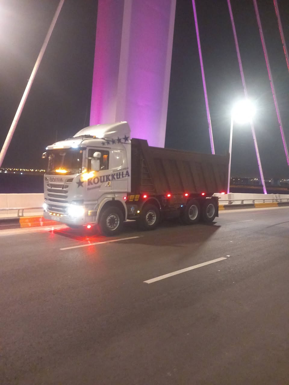 سلام عليكم سكانيه البيع مكينه ٥٠٠ عرجه بدون اكلج تخم تاير فول موصفات مكان بصره ابو الخصيب الاستفسار *********** موديل ٢٠١٦
