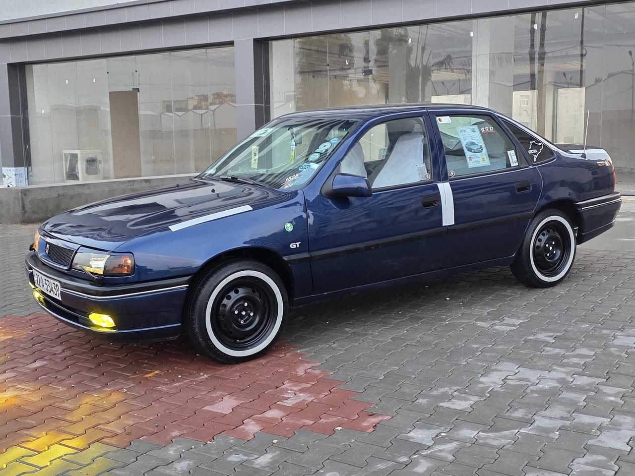 سلام عليكم من رخصة الأدمن المحترم عندي اوبل فكترا المان وضمان لون نيلي موديل 92.كامل امحدث 95.  رقم  كلة جديد.بيهة بطاقة بانزين.محرك حجم 20.كير (اوتماتيك).بشرط لاصرف ولابخار سيارةصبغ عام لل جمالية فقط بدون ضربة كلة ع بيلاد شريكة.بدون خياس.لايتات عدسة زينون ليد امامي قفل مركزي كنترول. سيارة 4اطارات وباتري كلة جديد صدر امامي وخلفي كله جديد كهربائي شغال سيارة جديدة مابي دينار مصرف ترايك وين متريد السعر 48وبيهة مجال كلش بصيط.لل شراي رجاء مو شراي اعبر منشور بكلمة حلوة مكان سيارة كركوك شورجة ملاحظة بدون اقصاط بدون مراوسة فقط ابيع نقد.لل تفاصيل خابر الرقم ***********.
