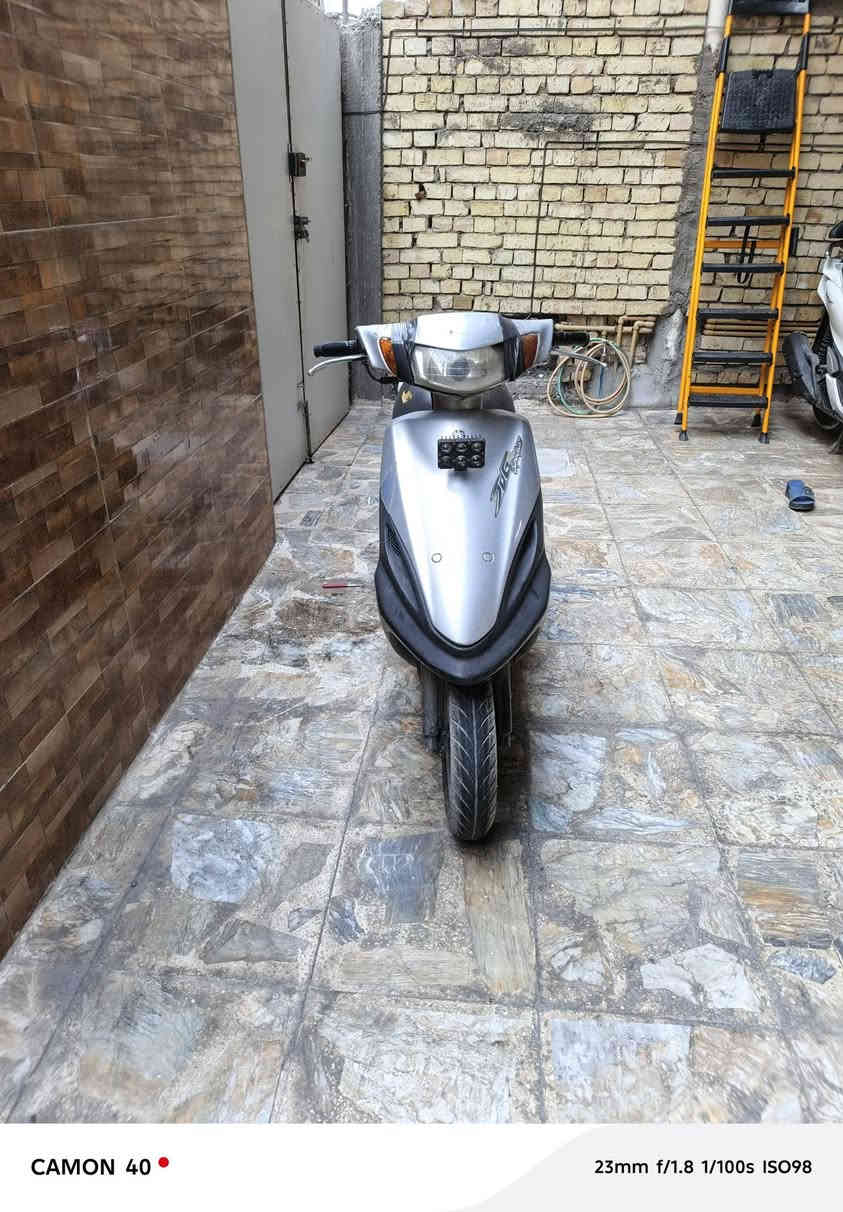 سلام عليكم عندي دراجه لبيع ماكس قچمه  سعره ٣٠٠وبيه مجال للشراي مكاني مدينه الصدر ***********
