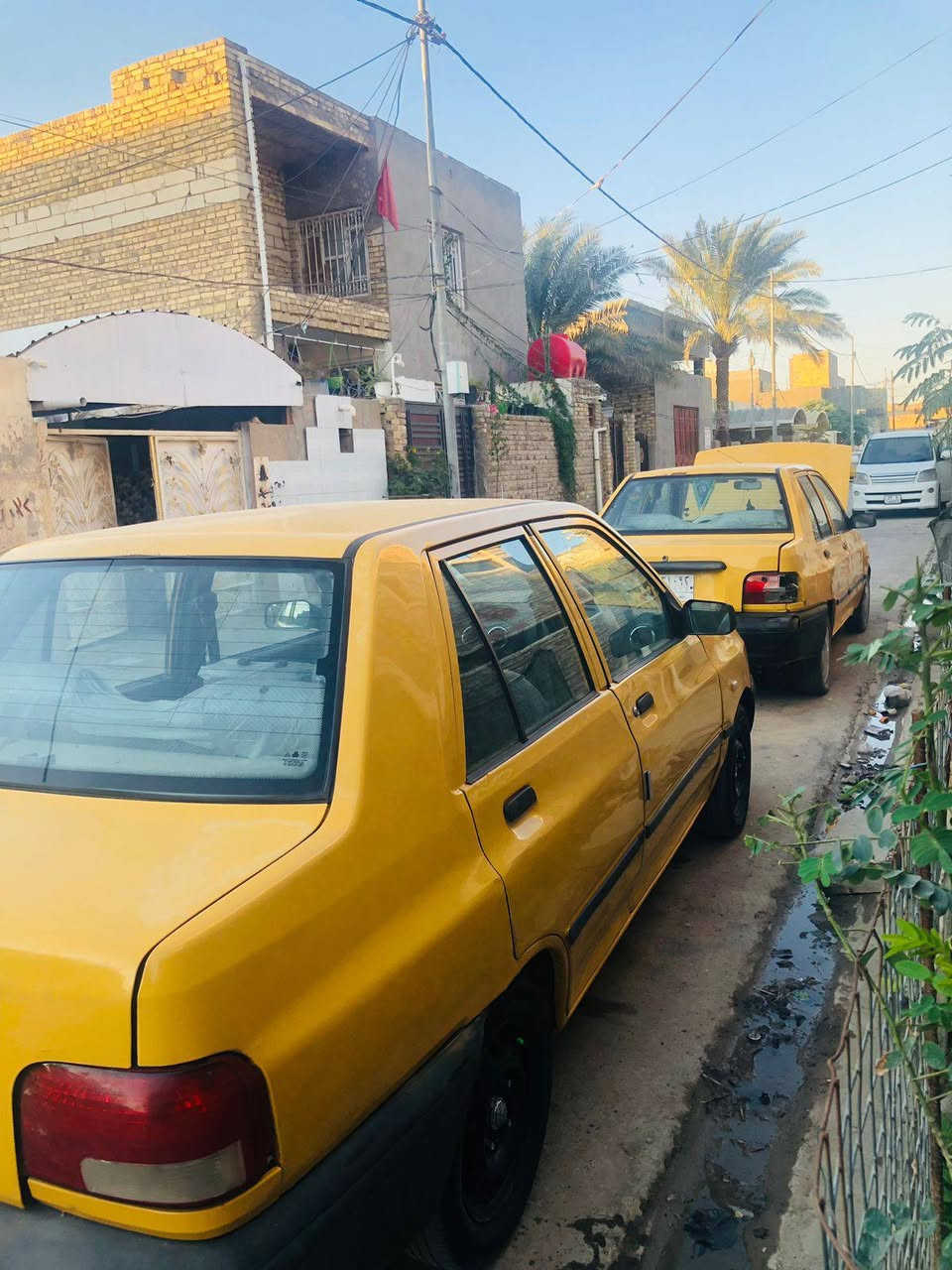 سلام عليكم
سايبة موديل 15  نضيفة معنه كلمه شواصي نضيفات برنكيت ابلادي قطره خياس مابيها تبريد جاهز تخم تاير دواخل كله جديد ضربه جوملغ الامامي فقط سياره احلى من صوره رقمه قادسيه بسمي تحويل ثاني يوم مكينة بيها رنكات ادخن قليل كير يخبل   عليها هيئه 50 الف 
وغرامه 100 الف فقط 
سعر 27 وبيها مجال قليل 
*********** بي وتساب
