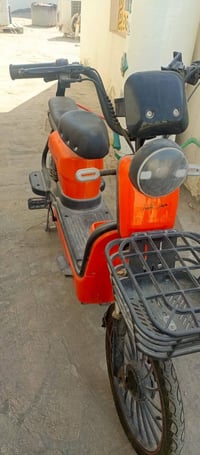 دراجة شحن • ٥ بطاريات • نجف