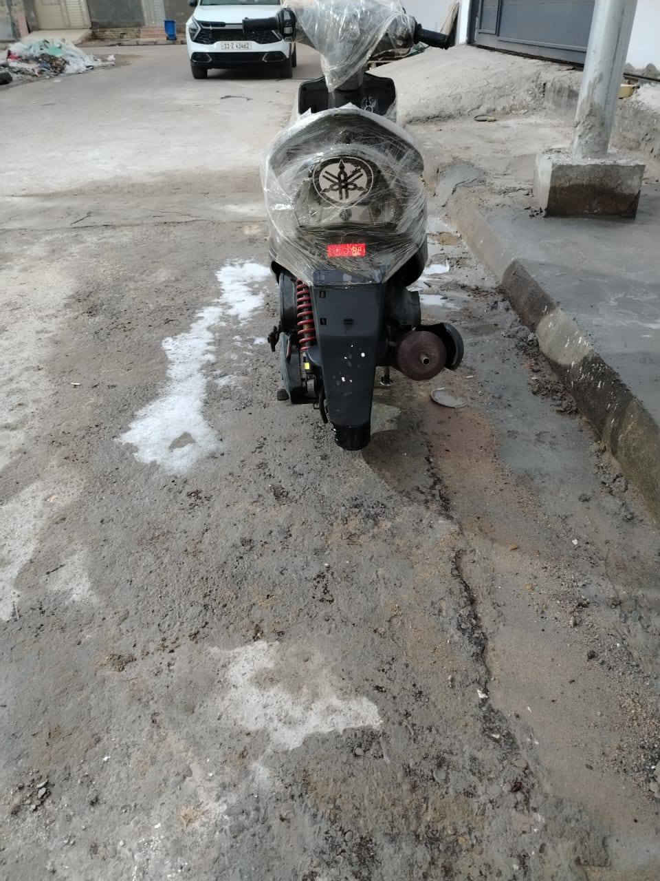 السلام عليكم اخوان دراجه ماكس عدله للبيع طالع من الوكيل صاله 2 وكيله بيت عاشور دراجه جديده بشكل بعده بدهن الشركه سعر 1150 وبيه مجال مكان حي المعلمين الجديد ***********
