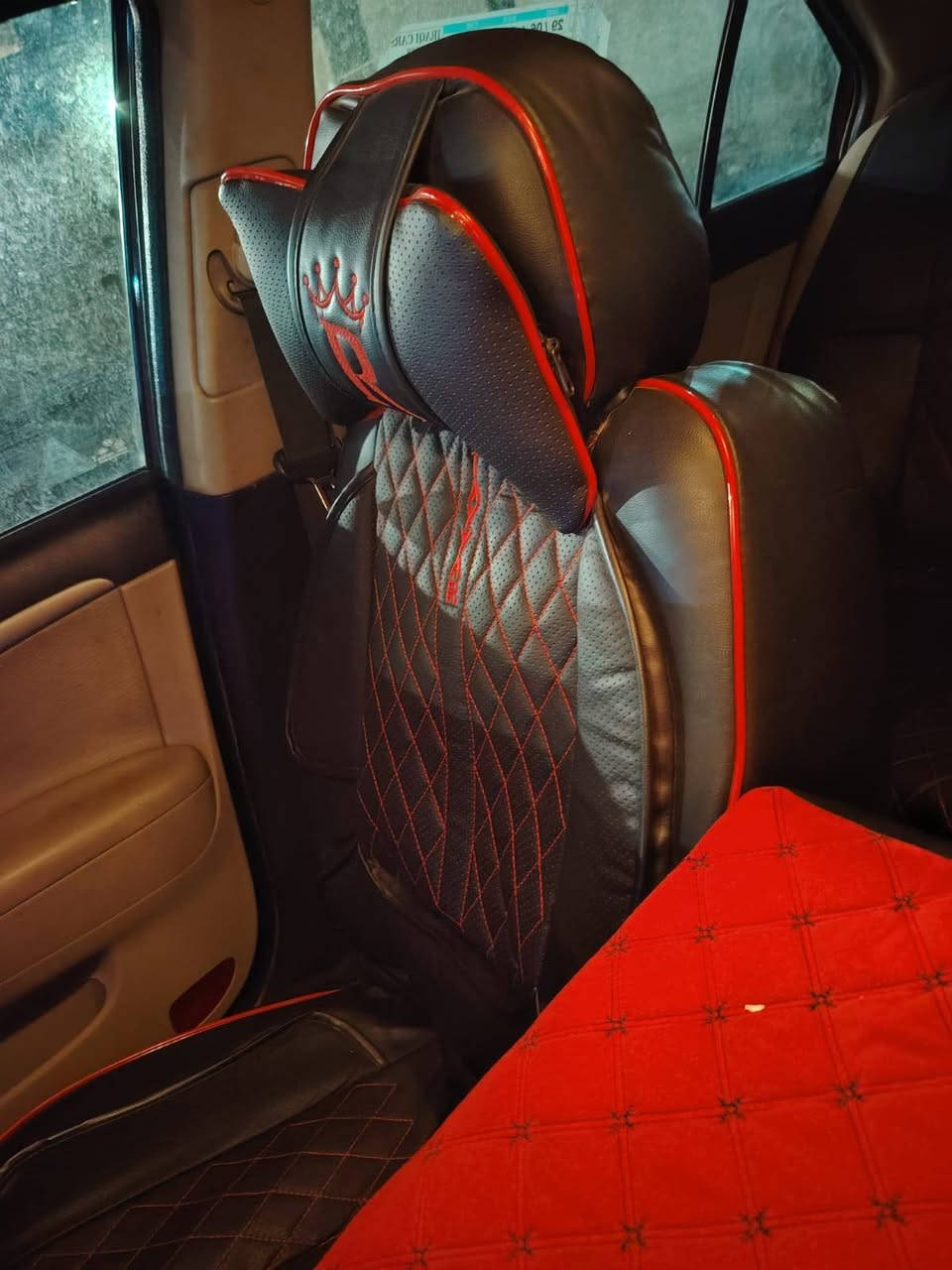 السلام عليكم سوناتا مكصوص موديل 2009 متومة شرط الحاسبة محرك 2400  كهربائيه كلها شغالة كامرة شاشة عارض تبريد تدفئة كشنات حار دوشمة السياره جاهزة السعر 50اوبيها مجال مكان السياره صلاح الدين الشرقاط قير متواجد علا الفيس الاستفسار علا الرقم ‏‪***********‬‏
