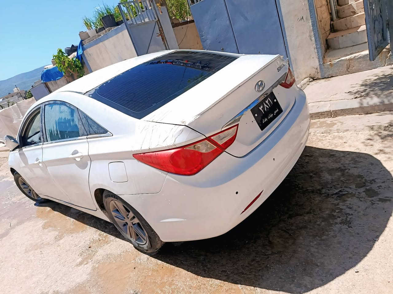 SONATA گێڕومەکینە بەشەرت 2013 خلیج هەرچوار تایەی       لۆک لۆکە ساخ ساخ هەمو گیانی بەشەرتی سەت فیتەر 250 مەسرەفی تیانیەماڵی دۆستە دەرو ناوەوەی لۆکلۆکە  کۆدی هەیە تەکسی دوبەیە بیلاد سپیە نرخ 51گەڵاو معامەلە ژ.م***********
