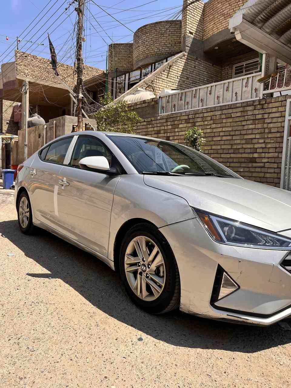 سلام عليكم النترا2019
وارد امريكي صور حادث مرفقة 
حادث بل عراق بسيط خشم البنيد وحافة الجاملغ بارد رقم بغداد
سيارة جاهزة مناقصة شي 
مكان بغداد سعر 125 مجال بسيط
للاستفسار ***********

