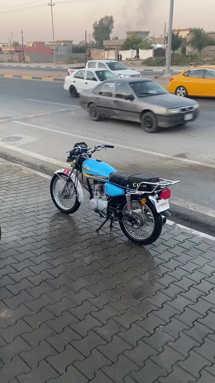 ‏للبيع ￼موطور للبيع الفين 2022، سعر 350.   ‭0784 447 8099‬
