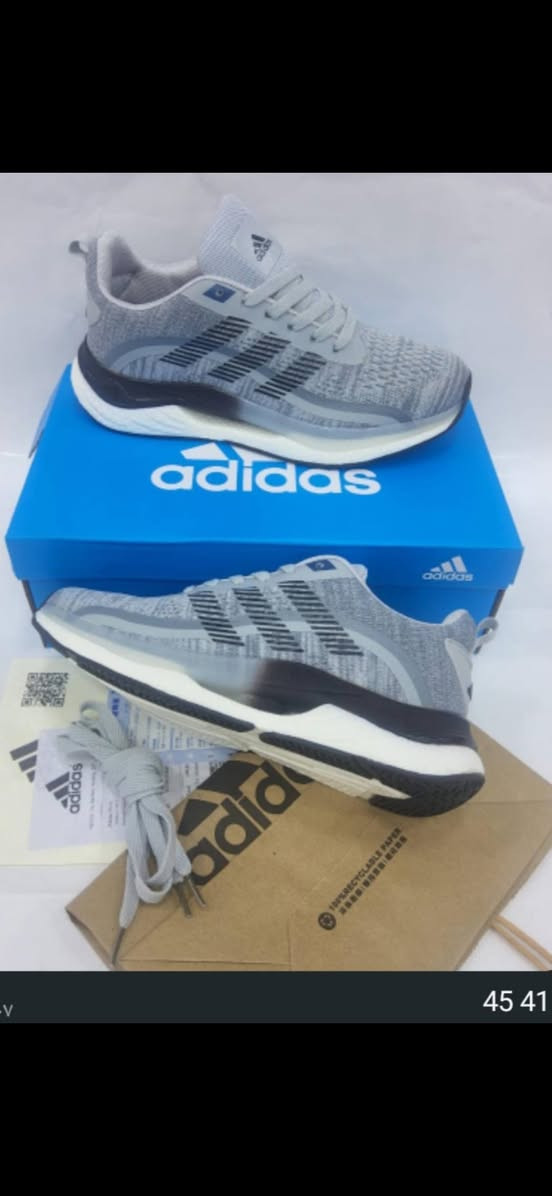 #فيتنامي  رجالي ونسائي
نعل طري مريح جدا
متاح معاينة وتجريب
توصيل ضمن الرياض
شحن لكافة المملكة للحجز مسنجر
التشكيلة الكاملة مسنجر


**إذا كنت صاحب هذا الإعلان وتريد حذفه لأي سبب، رجاءا أرسل رسالة إلى الدعم الفني**