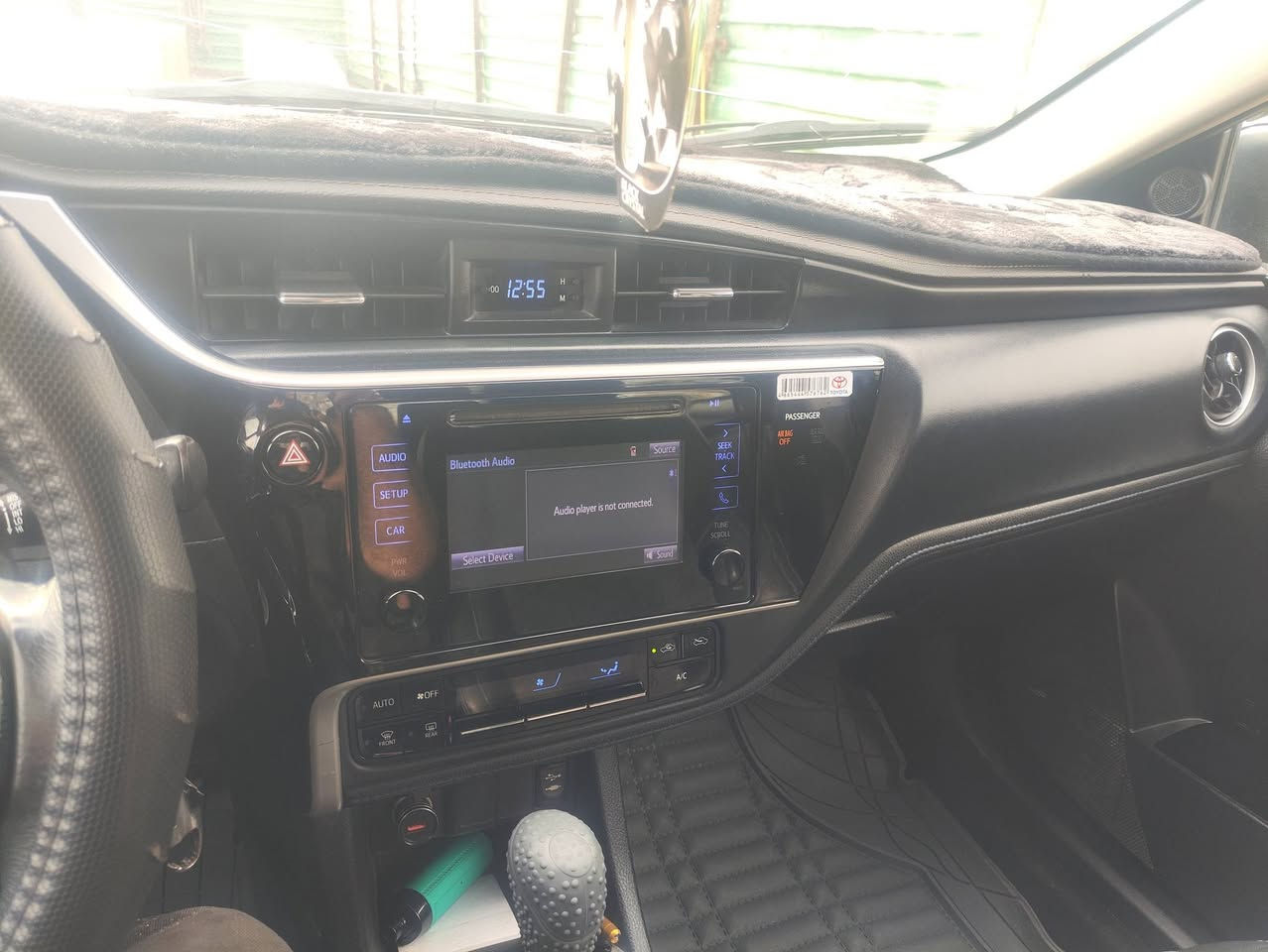 لبيع كورولا موديل 17 ماتصرف عليه  الف خير من الله مال جناي لاكل ب مشتغل ولا شي واقتصادي وارد امريكي حادثهه جاملغ  وبنيد مصبوغ والسونار موجود السعر 132بيهه مجال مكان ديالى رقم شمالي بسمي ,***********
