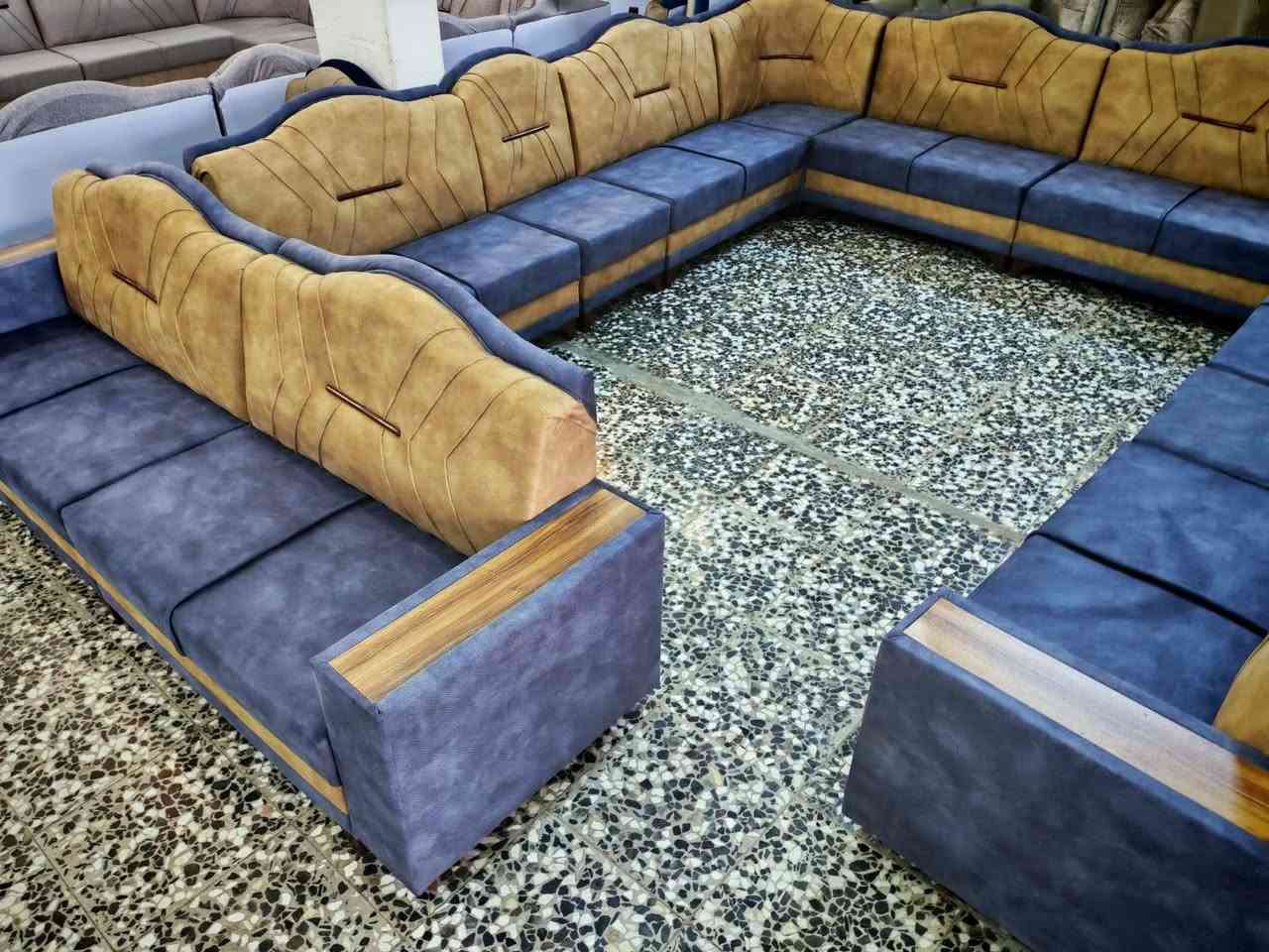 ديوان ٢٠ مقعد موديل حديث
 متوفر حاليا في مجمع السليمانية للاثاث اهلا بكم


**إذا كنت صاحب هذا الإعلان وتريد حذفه لأي سبب، رجاءا أرسل رسالة إلى الدعم الفني**