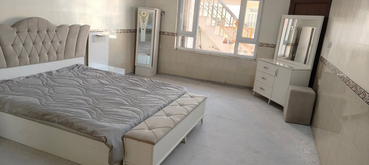 ژوری نوستنی 9 پارچە بە دۆشەکەوە زۆر جوانە زۆر تایبەتە نمونەیە لەجوانیا کۆمێنتێ بنوسە نرخو زانیاریت پێ دەگات بە نامەیەک 
*********** viber واتساپ
*********** viber واتساپ
*********** korek
ناونیشان سلێمانی کانی سپیکە
گەیاندنیشمان هەیە بۆ سەرجەم شارەکان
گۆڕینەوەش ئەکەم بە کەلوپەلی ناوماڵ
