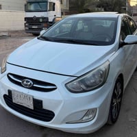 هونداي اكسنت 2015 خليجي  محرك كير بلاد  ماشية 140 الف كيلو  رقم بغداد ...