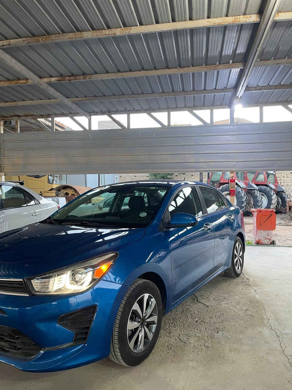 كيا ريو 2023 فئة S
بصمه تشغيل بصمة ابواب
مكفولة من الصبغ والتبديل 
ماعدا الدعاميه الاماميه صبغ
رقم الشاصي 3KPA24AD9PE529469
,محرك 1600
كير 8 نمر 
تسجيل جديد 
السعر 133$ بيها مجال بسيط 
مكان السياره واسط الزبيديه 
***********
