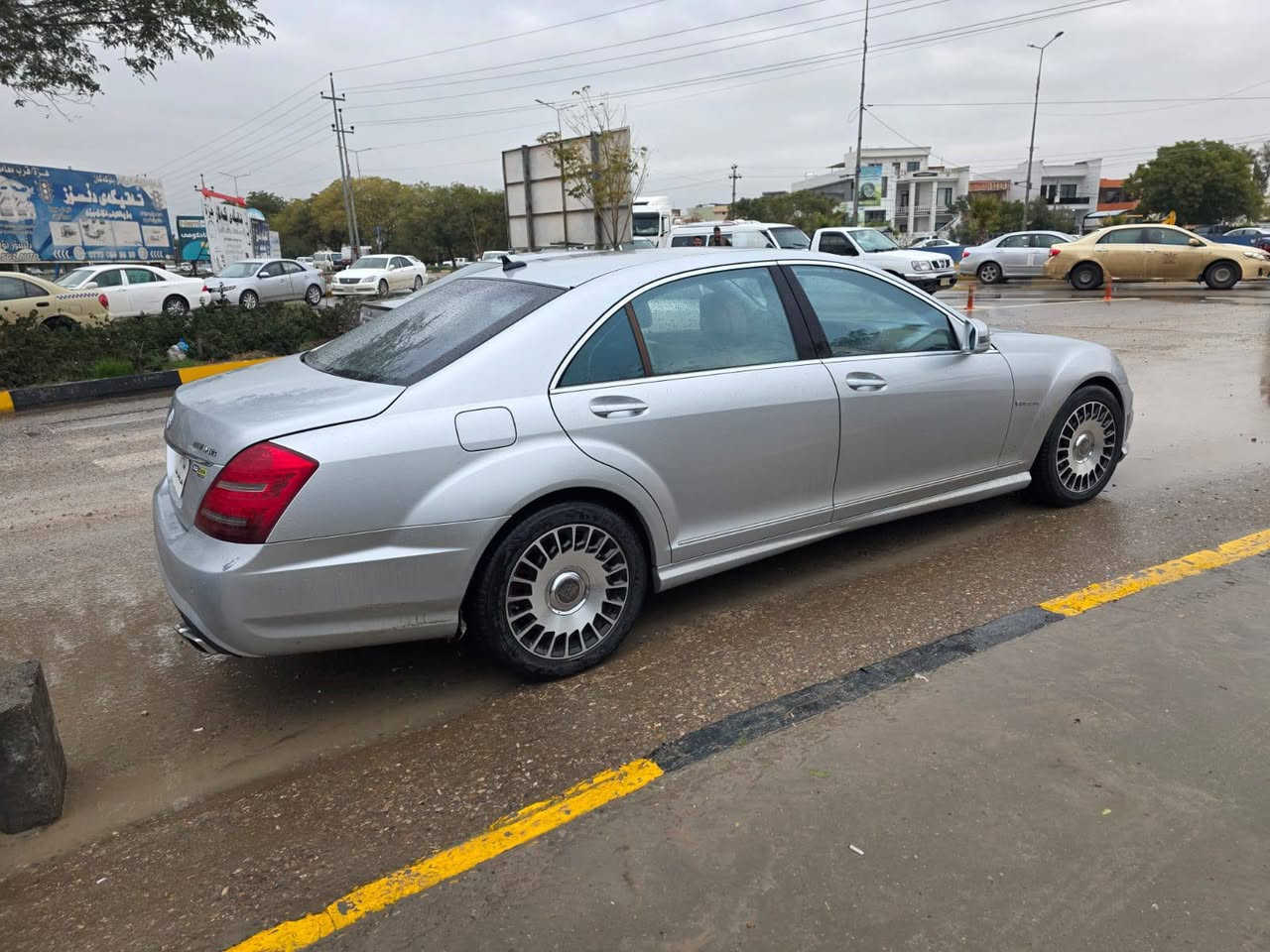 2008  كراوه به 2013 AmG فول مواسه فات دوبه ي ساخه  نه موس نه براوه فوول فول مواسه فاته يه ك دينار مه سره في نيه كالار, السليمانية


**إذا كنت صاحب هذا الإعلان وتريد حذفه لأي سبب، رجاءا أرسل رسالة إلى الدعم الفني**