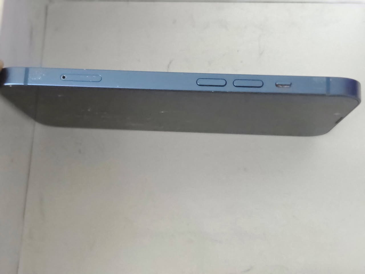 تقييم التليفون 100 نجمه
توصيل لكافه المحافظات 
13 عادي 
مشحون 396 مره 
بطاريه 91 
مقفول اي كلاود 
السعر 175 قفل


**إذا كنت صاحب هذا الإعلان وتريد حذفه لأي سبب، رجاءا أرسل رسالة إلى الدعم الفني**