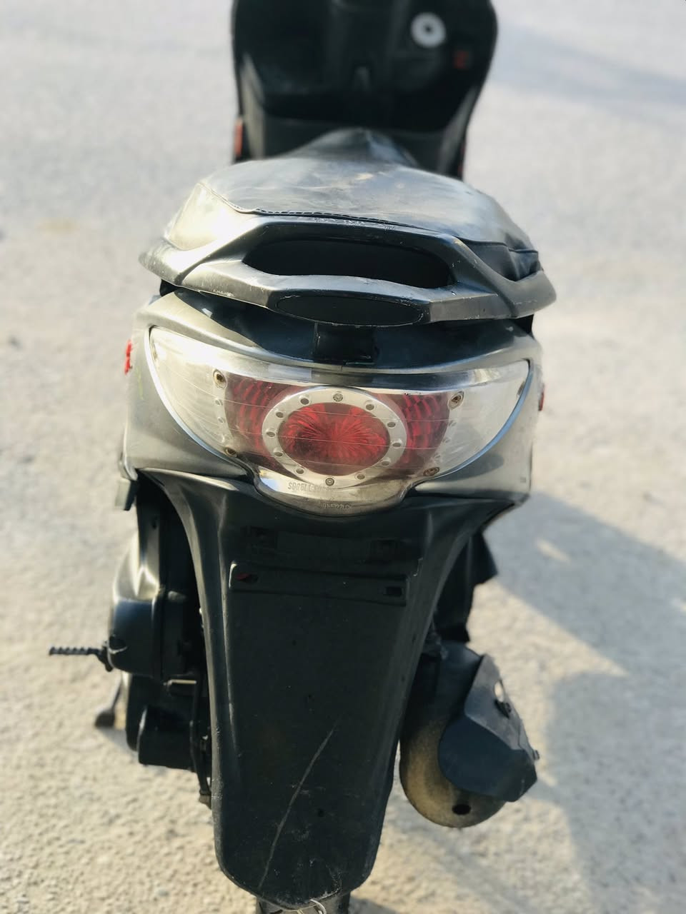 سلام عليكم دراجه جي فور لبيع (ما مفتوحه) شغاله من كلشي سلف هندر شغاله ‏كهربائيات كله شغاله ما ناقصه ايشي 
مكاني الناصريه مركز (سعر 600)


**إذا كنت صاحب هذا الإعلان وتريد حذفه لأي سبب، رجاءا أرسل رسالة إلى الدعم الفني**