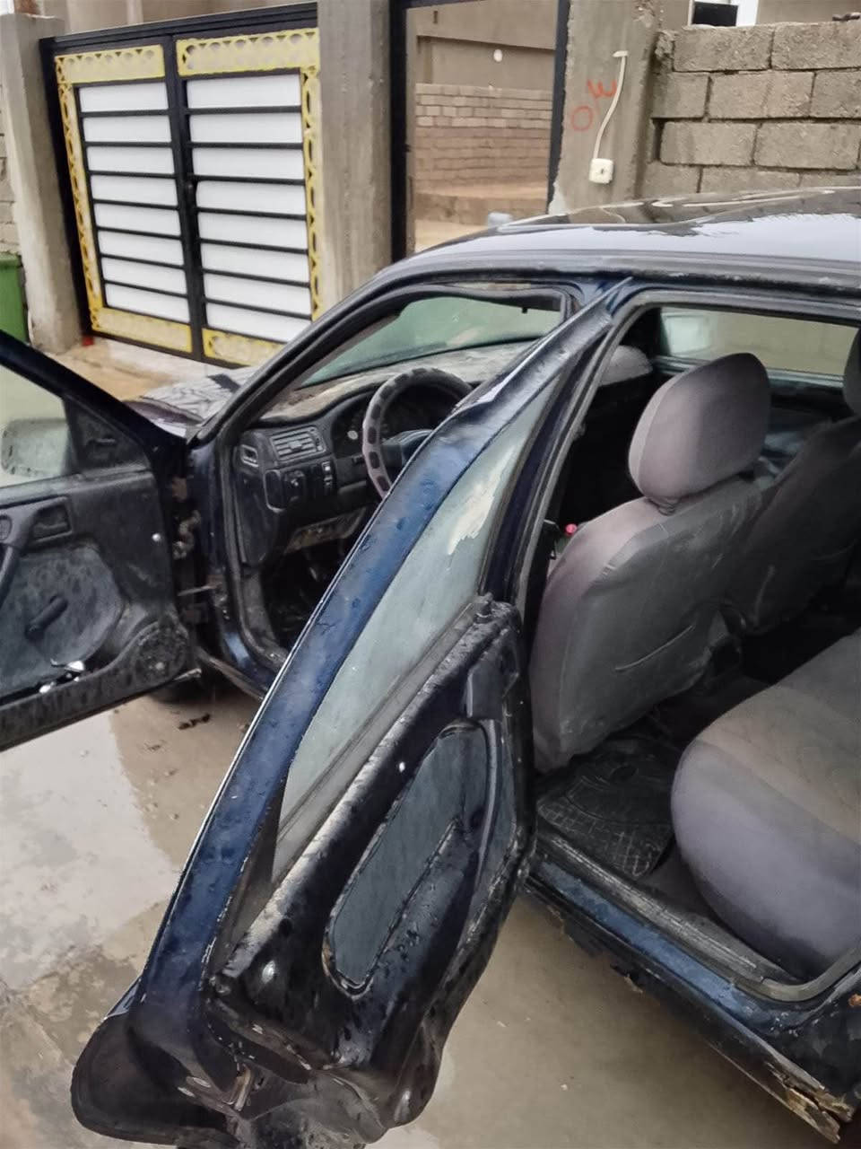 مكلف بلنشر 
فكترا حجم 18 موديل 1991 
السياره مطوزه جمالية 
المكينة بيها صرف بسيط 
السعر 32 ومجال بسيط 
هذا رقم صاحب السياره 
*********** 
غير متوفر على الماسنجر فقط واتساب و اتصال على الهاتف تل كيف, نينوى
